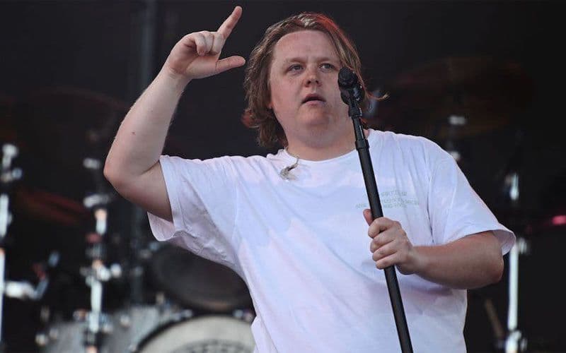 The Resilient Spirit: Glastonbury's Crowd Lifts Lewis Capaldi Amid Voice Struggles